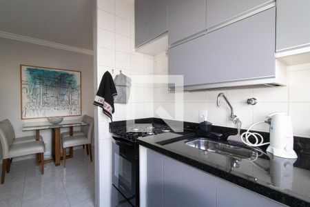 Sala/Cozinha de apartamento para alugar com 1 quarto, 42m² em Nova Campinas, Campinas