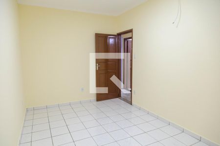 Quarto de casa à venda com 2 quartos, 120m² em Jardim Santa Edwirges, Guarulhos