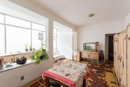 Sala de apartamento para alugar com 2 quartos, 65m² em Praça da Bandeira, Rio de Janeiro