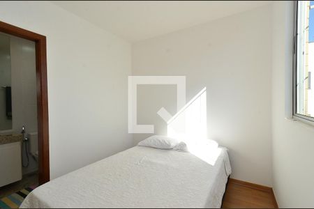 Suite 1 de apartamento para alugar com 2 quartos, 80m² em Santo Antônio, Belo Horizonte