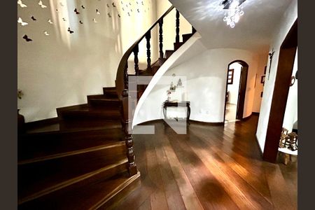 Entrada de casa para alugar com 6 quartos, 500m² em Gopouva, Guarulhos