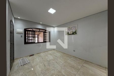 Sala de casa à venda com 4 quartos, 154m² em Jardim Itapoan, Santo André