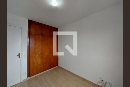 Quarto 1 de apartamento para alugar com 2 quartos, 54m² em Capela do Socorro, São Paulo