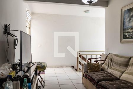 Sala de casa à venda com 4 quartos, 400m² em Padre Eustáquio, Belo Horizonte