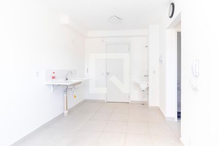 Sala/Cozinha de apartamento para alugar com 2 quartos, 35m² em Colônia (zona Leste), São Paulo