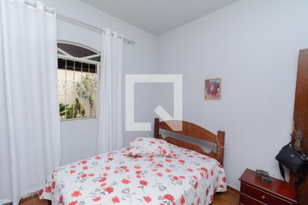 Quarto 1 de casa à venda com 4 quartos, 250m² em Miramar (barreiro), Belo Horizonte