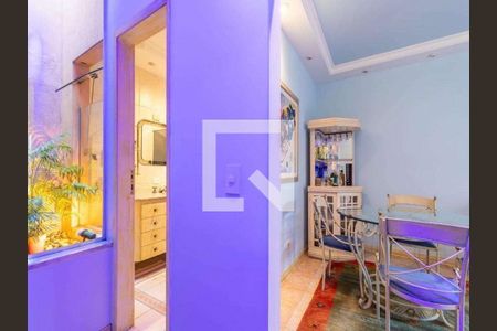 Casa à venda com 3 quartos, 220m² em Jardim Paulistano, São Paulo