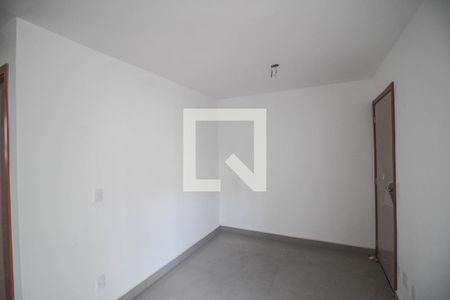 Sala de apartamento para alugar com 2 quartos, 48m² em Danon, Nova Iguaçu