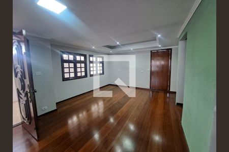 Sala de casa para alugar com 6 quartos, 484m² em Vila Yolanda, Osasco