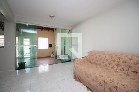 Sala 1 de casa para alugar com 6 quartos, 400m² em Qe 15, Brasília