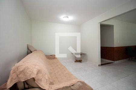 Sala 1 de casa para alugar com 6 quartos, 400m² em Qe 15, Brasília