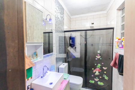 Banheiro Social de casa à venda com 2 quartos, 170m² em Bangú, Santo André