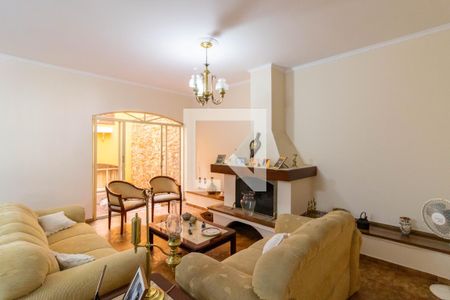 Sala de casa à venda com 5 quartos, 500m² em Vila Galvão, Guarulhos