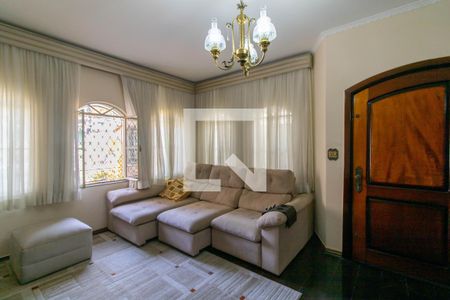 Sala de casa à venda com 5 quartos, 500m² em Vila Galvão, Guarulhos