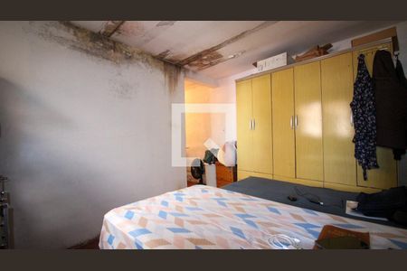 Quarto 2 de casa para alugar com 2 quartos, 85m² em Jardim Galli, São Paulo