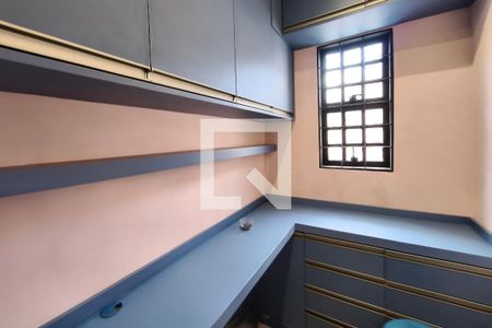 Escritório de casa para alugar com 3 quartos, 116m² em Jardim Leonor, Campinas