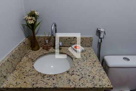 Lavabo de casa para alugar com 4 quartos, 125m² em Campo Grande, Rio de Janeiro