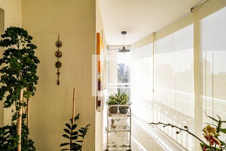 Varanda de apartamento à venda com 3 quartos, 95m² em Jardim Arpoador, São Paulo