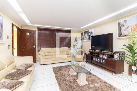 Sala de casa à venda com 4 quartos, 280m² em Vila Giordano, São Paulo