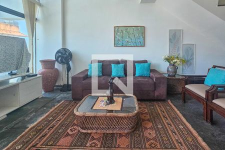 Sala de apartamento para alugar com 3 quartos, 210m² em Jardim Praiano, Guarujá