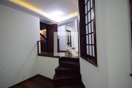 Sala de casa de condomínio para alugar com 2 quartos, 1200m² em Itanhangá, Rio de Janeiro