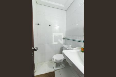 Banheiro Social de kitnet/studio para alugar com 1 quarto, 27m² em Centro, Pinhais