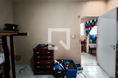 Quarto 2 de casa à venda com 2 quartos, 370m² em Jardim Ipaussurama, Campinas