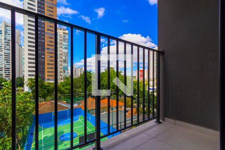 Varanda de kitnet/studio à venda com 1 quarto, 26m² em Campo Belo, São Paulo