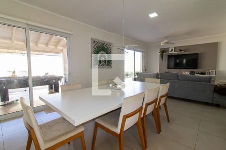 Sala de casa à venda com 4 quartos, 450m² em Vila Madalena, Campinas