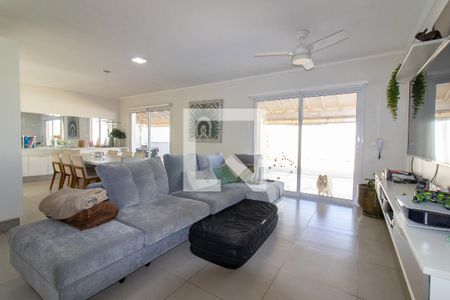 Sala de casa à venda com 4 quartos, 450m² em Vila Madalena, Campinas