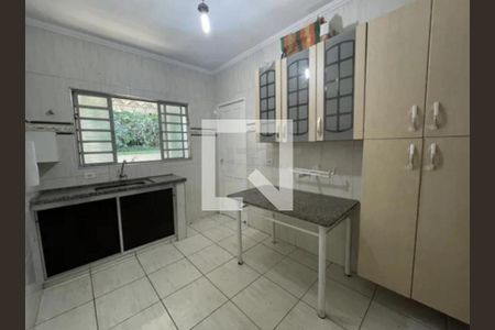 Casa à venda com 5 quartos, 172m² em Vila Marieta, Campinas