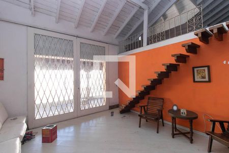 Sala de casa para alugar com 4 quartos, 384m² em Vila Irmaos Arnoni, São Paulo