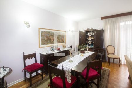 Sala de casa de condomínio à venda com 3 quartos, 258m² em Campo Belo, São Paulo