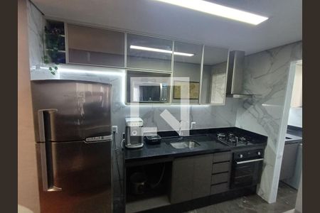 Cozinha de apartamento à venda com 2 quartos, 66m² em Vila Metalúrgica, Santo André