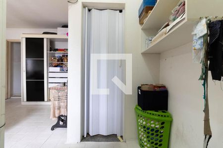Closet da suíte de casa à venda com 2 quartos, 110m² em Vila Caraguata, São Paulo