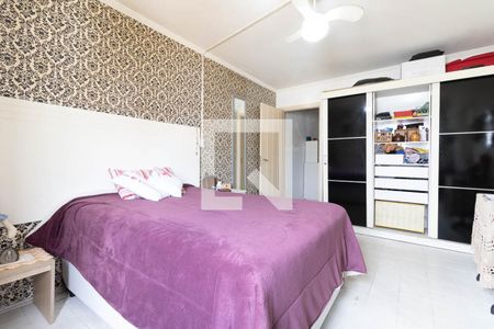 Suíte de casa à venda com 2 quartos, 110m² em Vila Caraguata, São Paulo