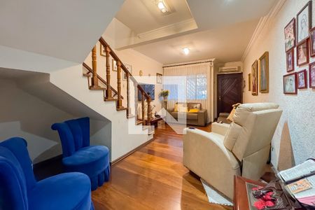 Sala de casa para alugar com 3 quartos, 194m² em Vila Deodoro, São Paulo