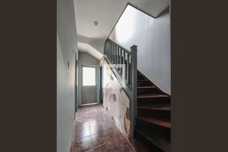 Escada de casa para alugar com 5 quartos, 510m² em Tijuca, Rio de Janeiro