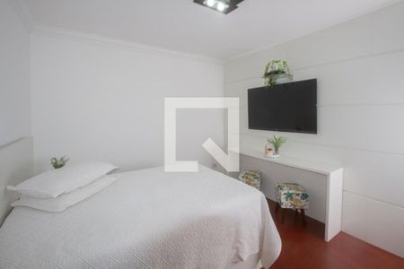 Quarto 2 de casa à venda com 3 quartos, 300m² em Jardim Novo Santo Amaro, São Paulo