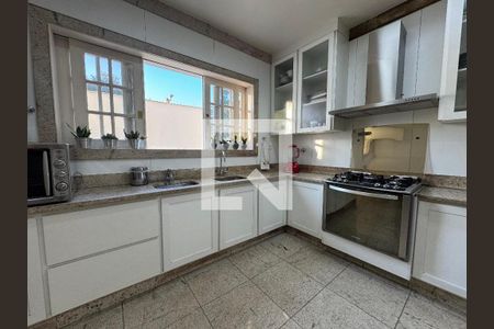 Cozinha de casa à venda com 4 quartos, 2000m² em Garças, Belo Horizonte