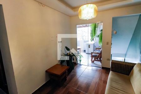 Sala de casa para alugar com 4 quartos, 96m² em Vila Morse, São Paulo
