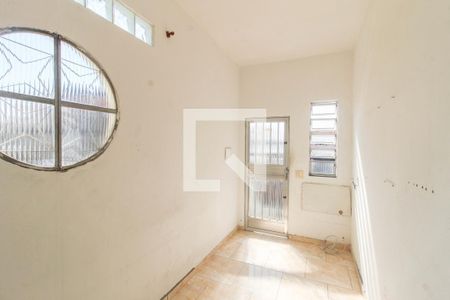 Sala de casa para alugar com 2 quartos, 50m² em Jacutinga, Mesquita
