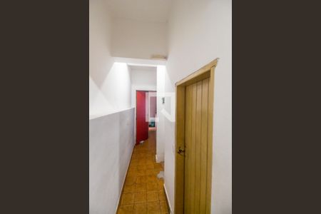 Corredor de casa à venda com 3 quartos, 340m² em Centro, Barueri