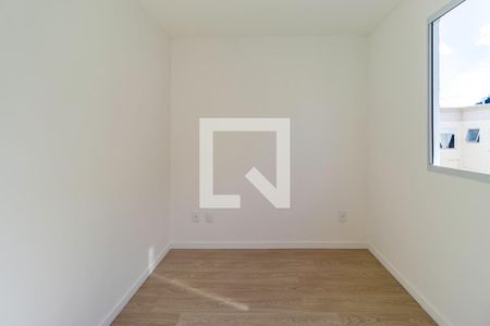 Quarto 1 de apartamento para alugar com 2 quartos, 44m² em Jardim Cláudia, São Paulo