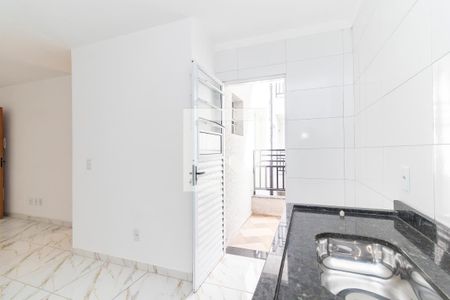 Sala/Cozinha de apartamento à venda com 2 quartos, 43m² em Parque Cruzeiro do Sul, São Paulo