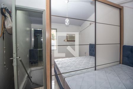 Quarto 1 de casa à venda com 2 quartos, 42m² em São José, Porto Alegre
