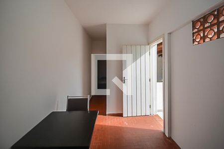 Sala/Cozinha de casa para alugar com 1 quarto, 18m² em Jardim do Mar, São Bernardo do Campo