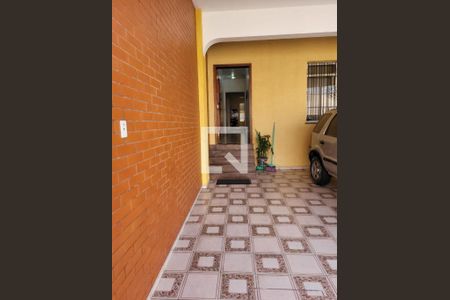 Frente de casa à venda com 3 quartos, 326m² em Vila Zelina, São Paulo