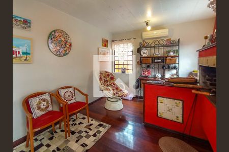 Sala de casa à venda com 4 quartos, 143m² em Tristeza, Porto Alegre