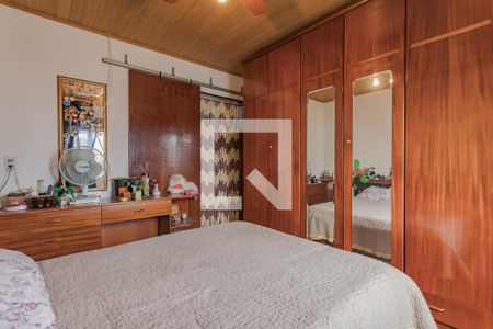 Quarto 1 de casa à venda com 3 quartos, 185m² em Morro Santana, Porto Alegre